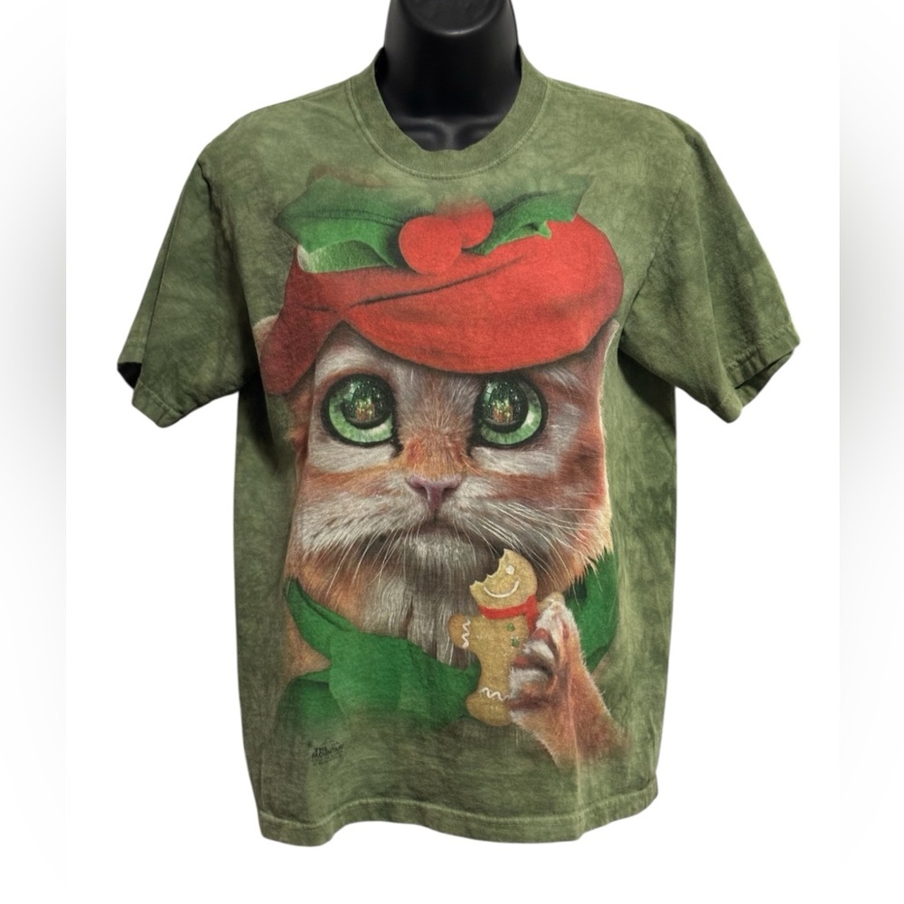 The Mountain Olive Christmas Cat T-Shirt